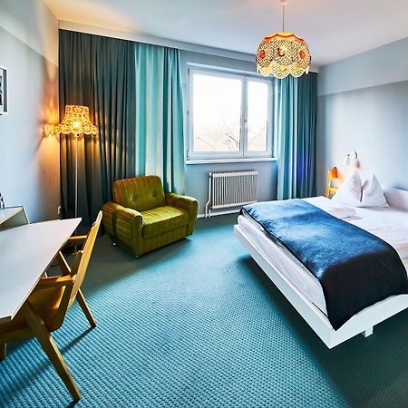 Magdas Hotel Wina Bagian luar foto