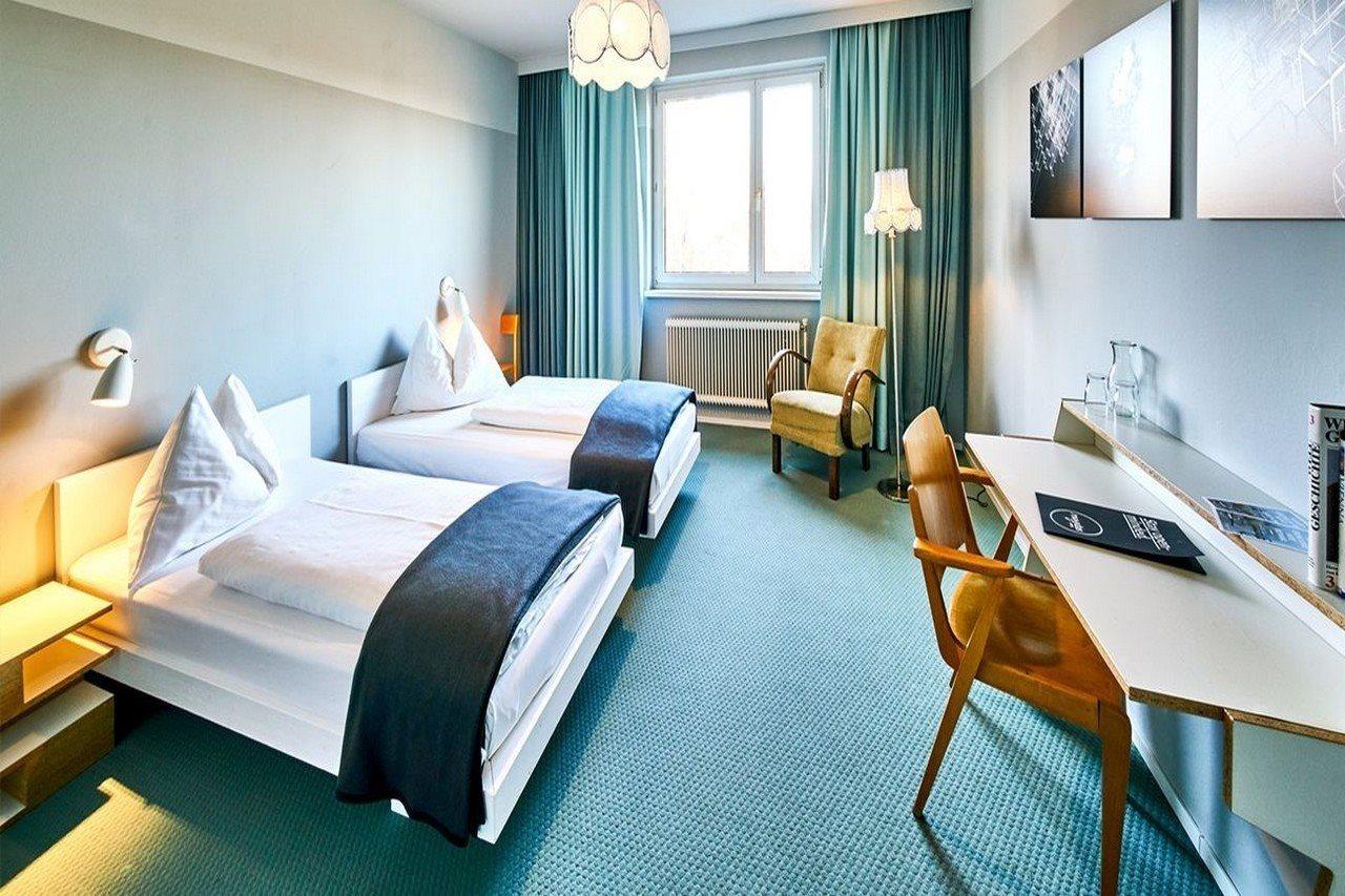 Magdas Hotel Wina Bagian luar foto