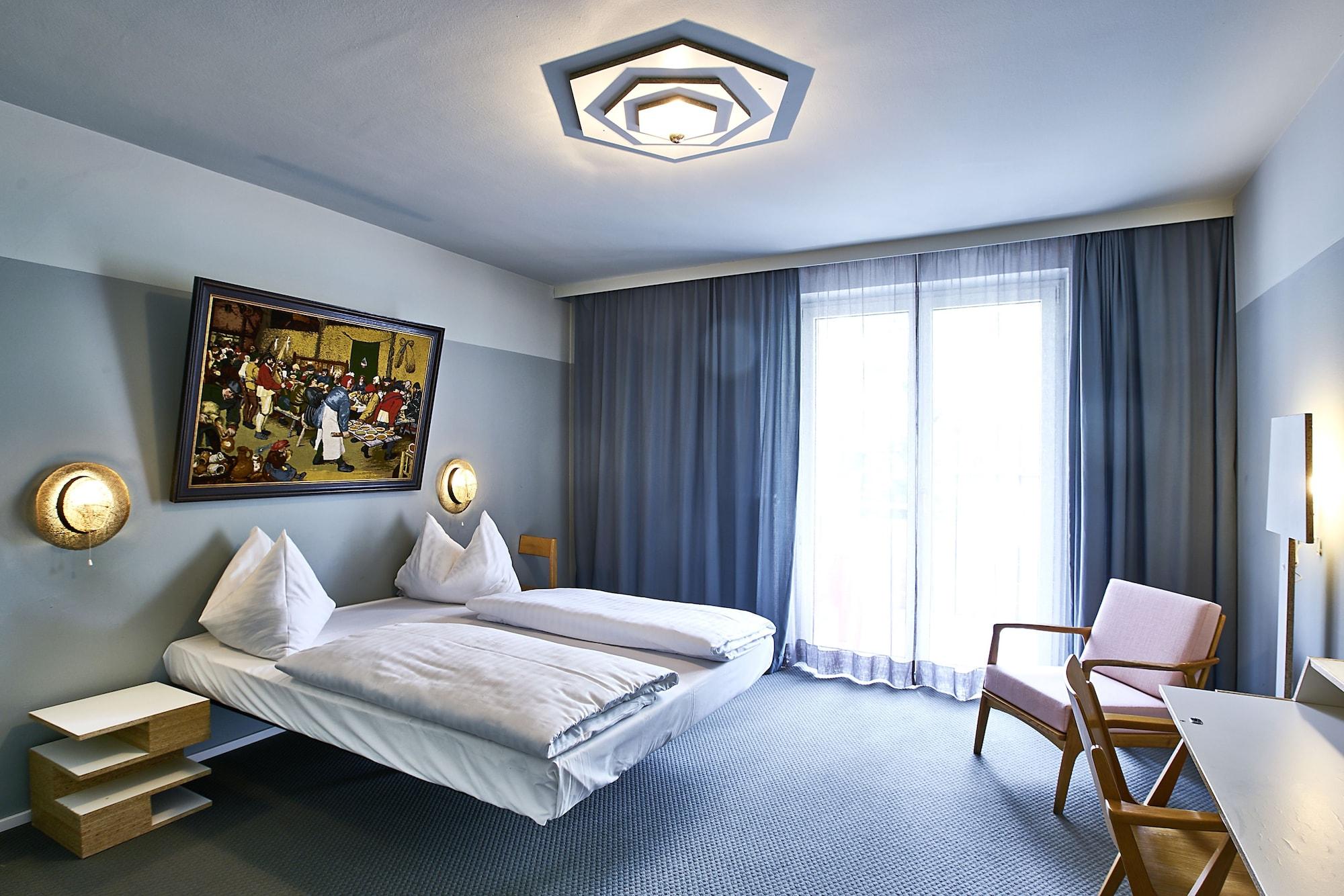 Magdas Hotel Wina Bagian luar foto